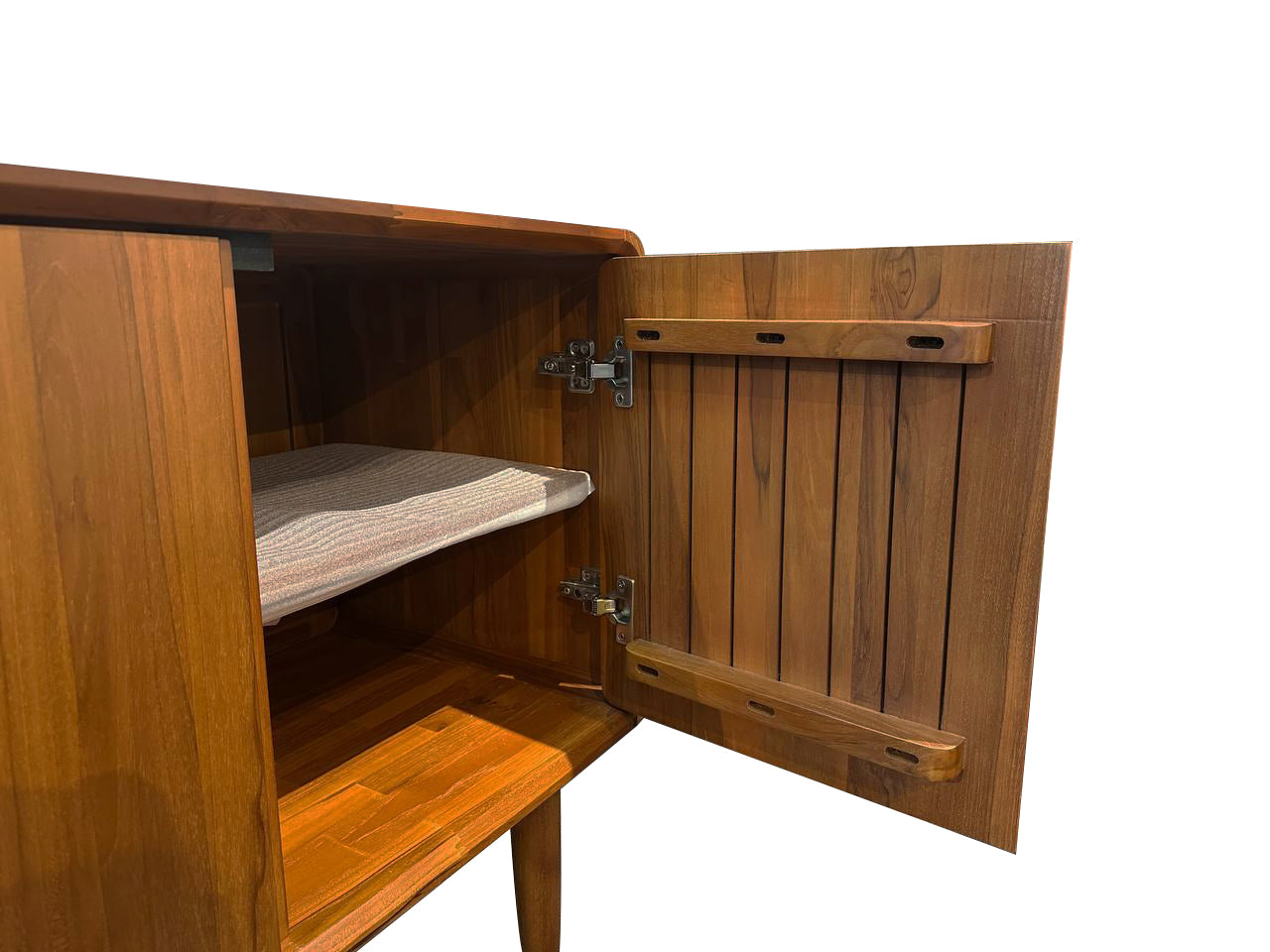 VINKEL 160CM SIDEBOARD