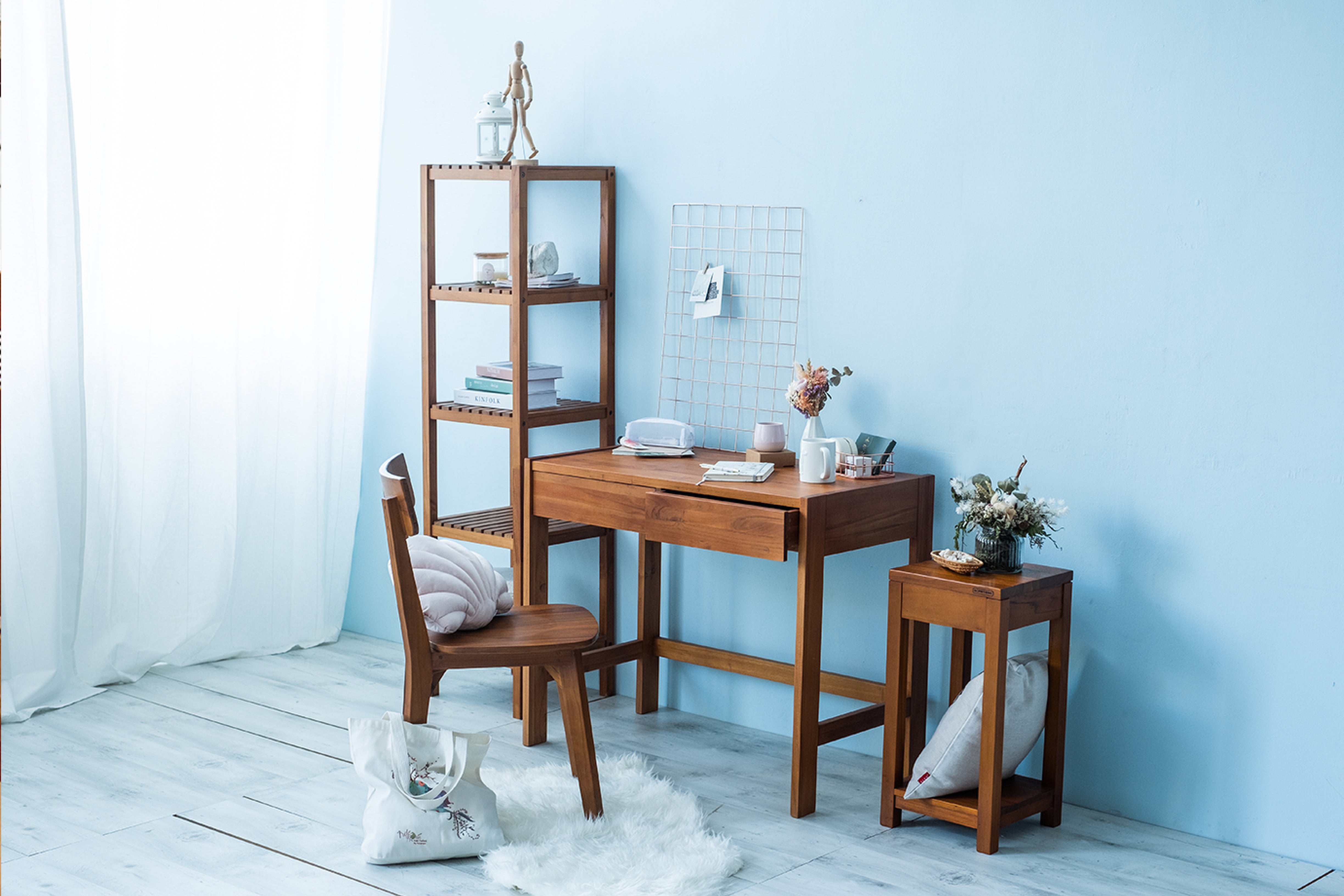 OKA DISPLAY STAND WITH DRAWER (60CM)