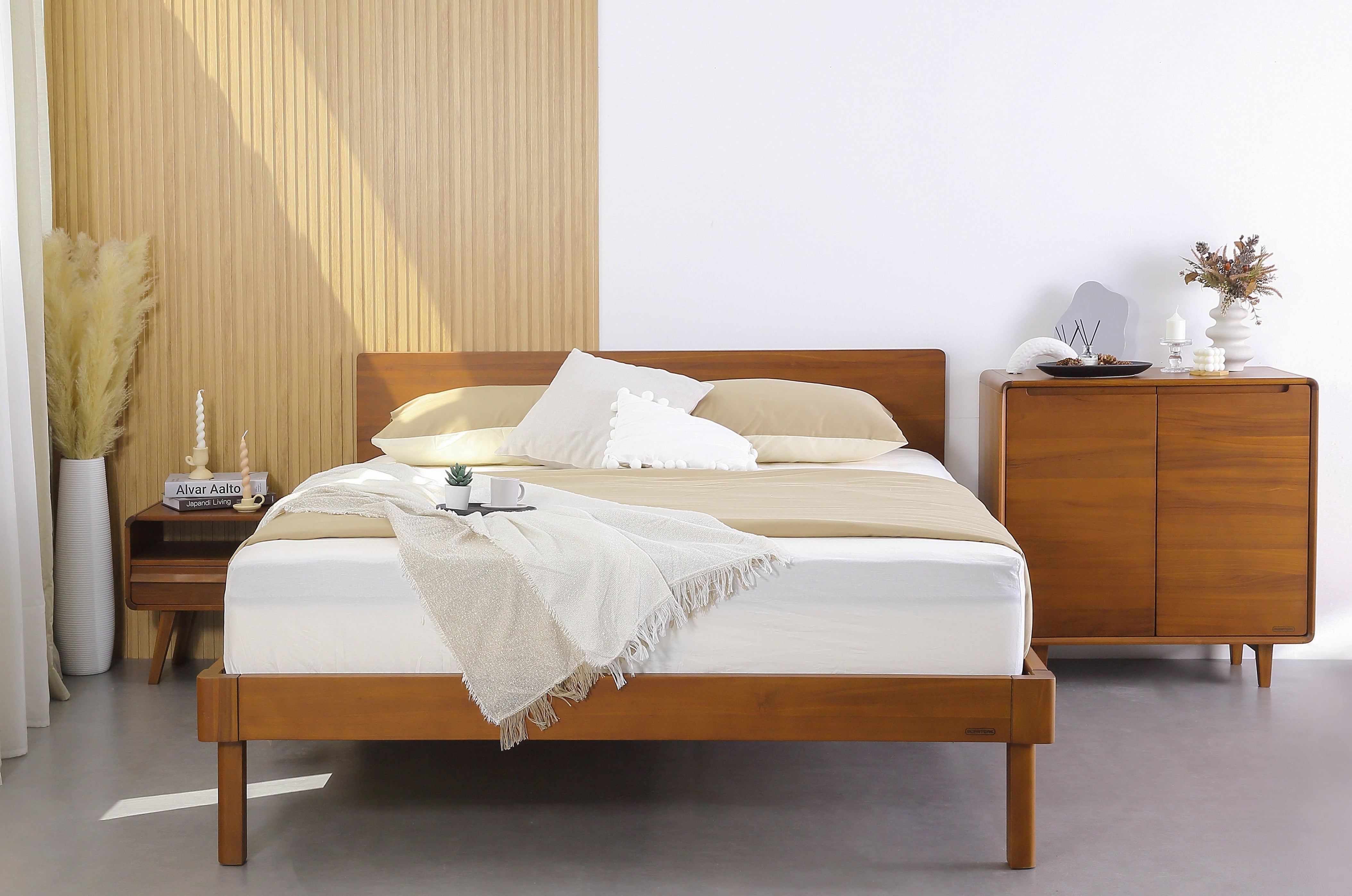 LEIKA 5FT QUEEN BED FRAME