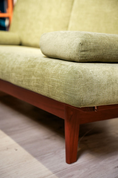 LUTA SOFA 2 SEATER
