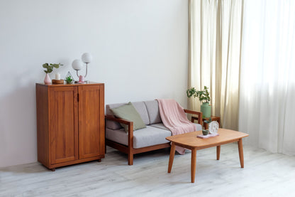 VID CABINET WITH DOORS