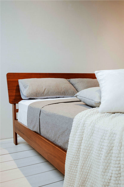 LEN 5FT QUEEN BED FRAME