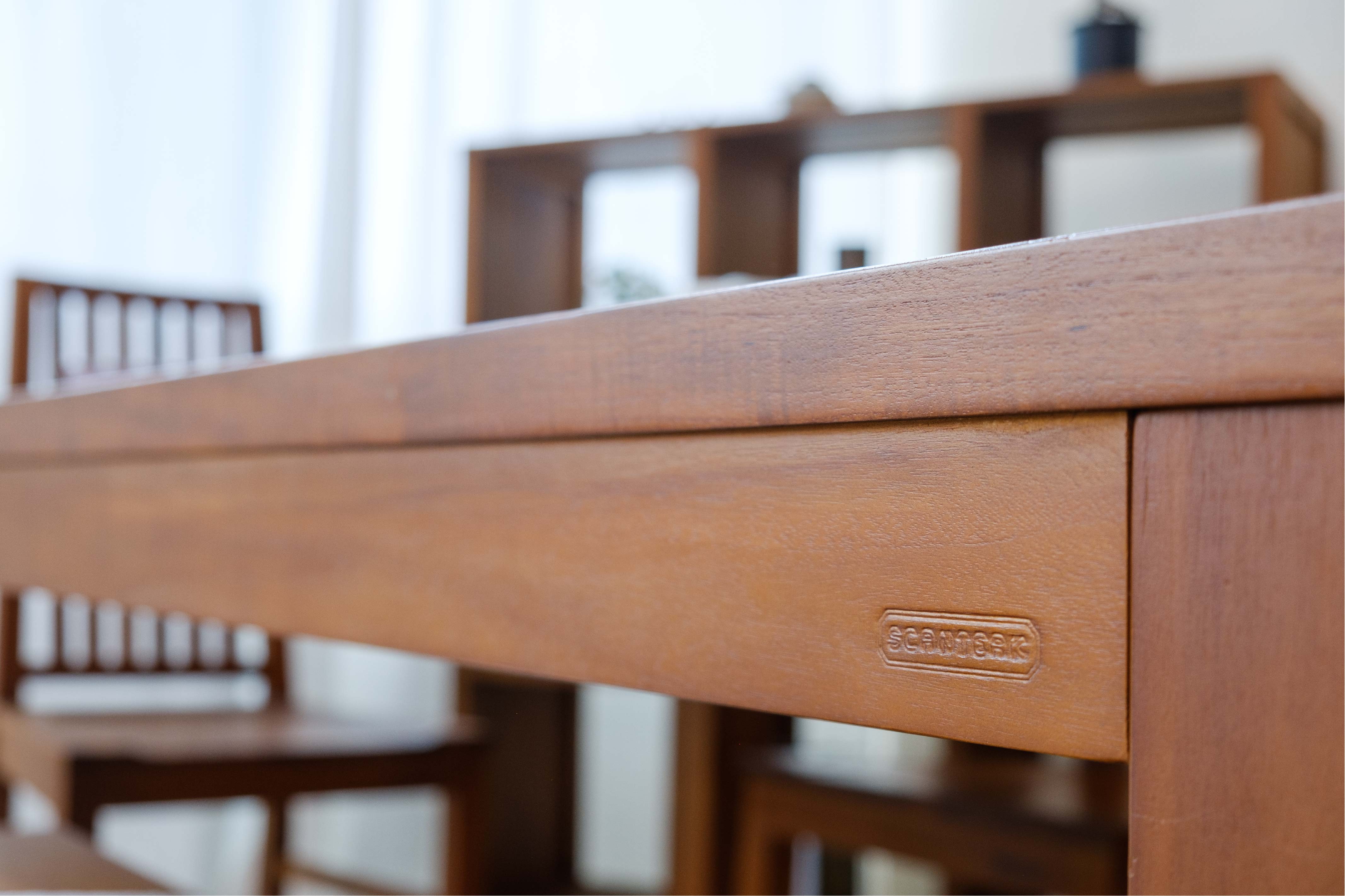 LOIS 150CM DINING TABLE